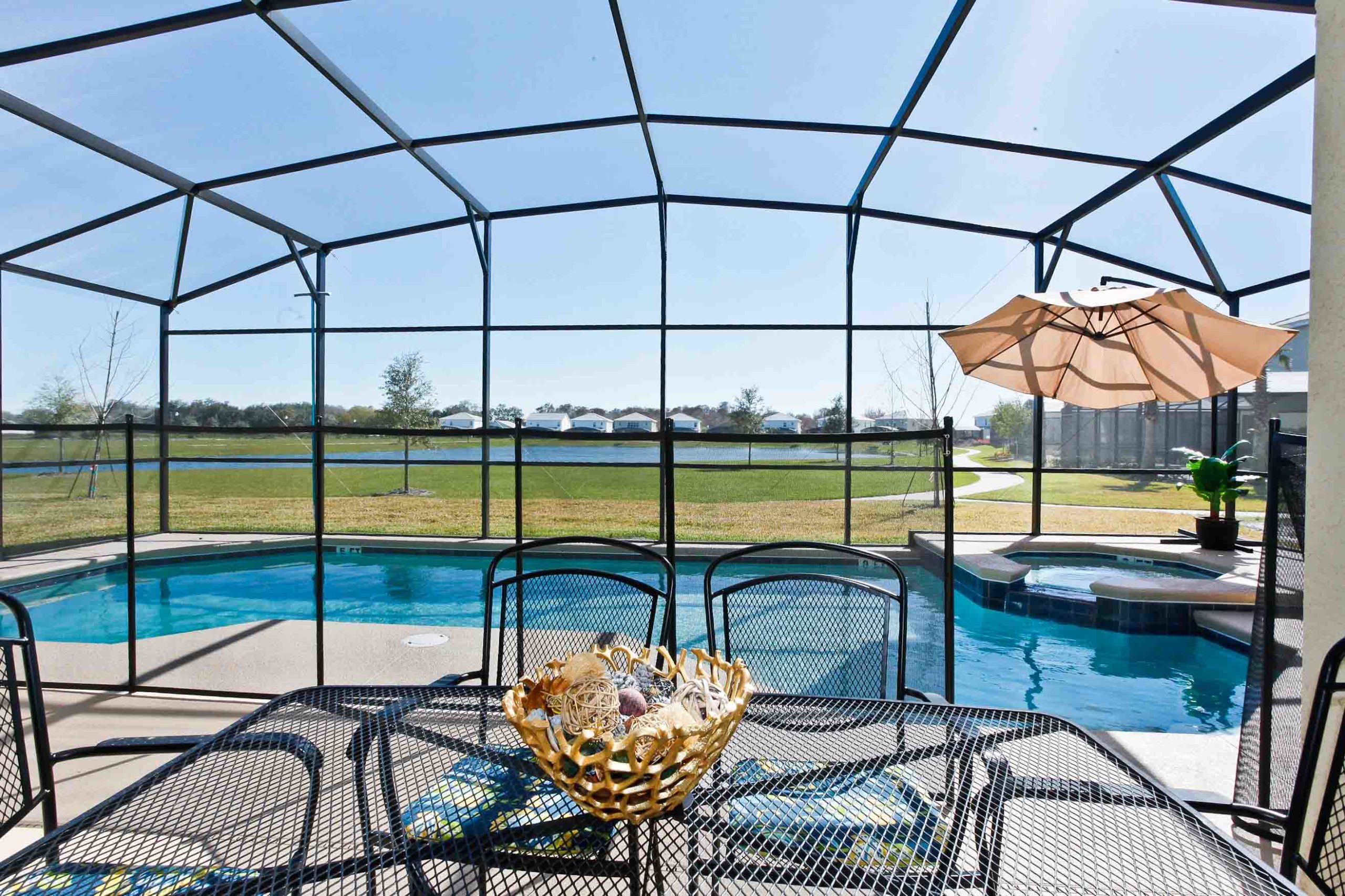 A luxury vacation home will offer you the ultimate experience of living in Orlando