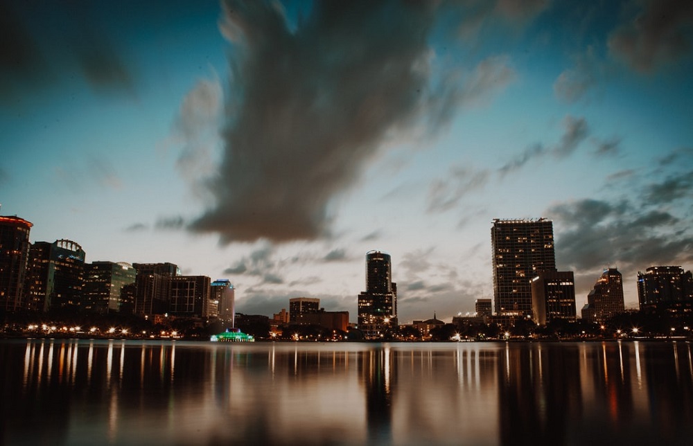 A beautiful landscape shot of downtown Orlando in the evening